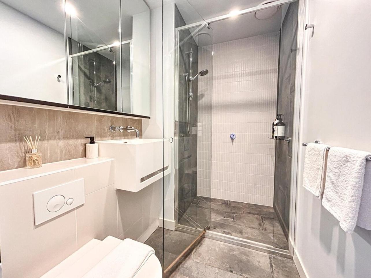 Dreamy View On High Level 2Br1Ba Apt Cbd Poolgy Melbourne Ngoại thất bức ảnh